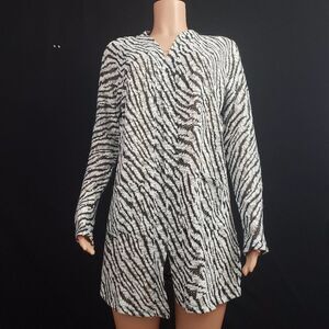 BY DESIGN Black and white Cardigan